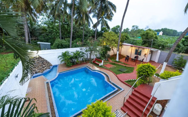 Sri Sai Holiday Inn