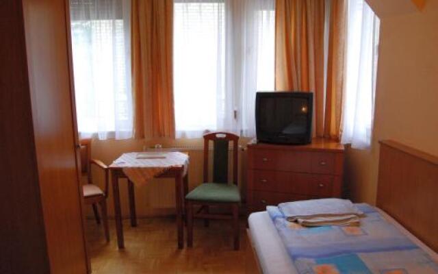 Mohacsi Guesthouse