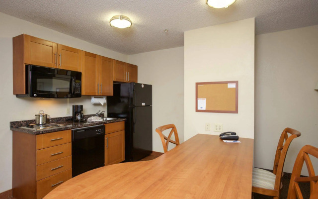 Candlewood Suites Richmond Airport by IHG