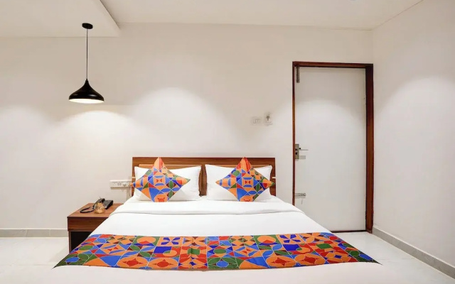 Fabhotel Serenity I
