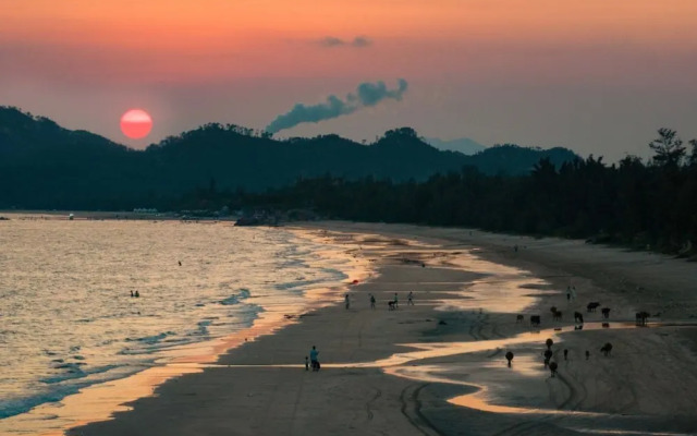 Miyue Santorini Seaview Resort Hotel