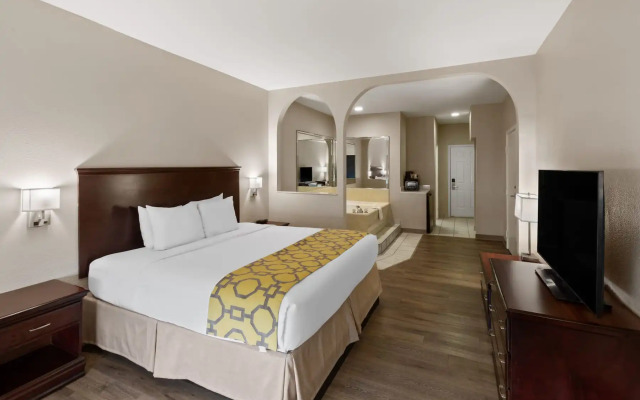 Baymont by Wyndham Houston Brookhollow