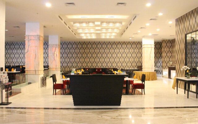 Grand Allison Hotel