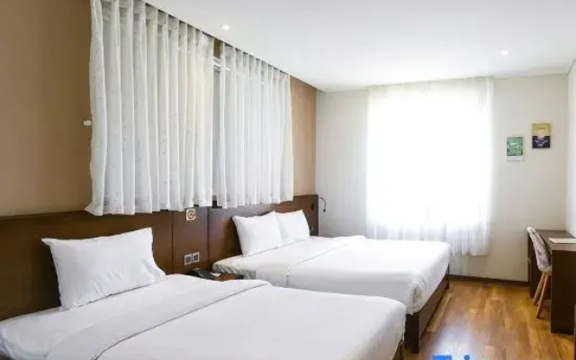 Pinkgarden Hotel