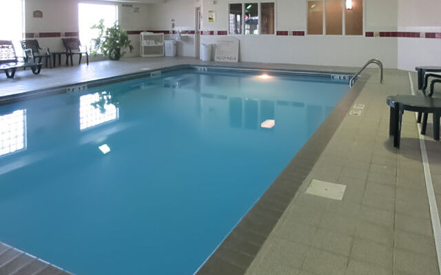 Comfort Inn & Suites