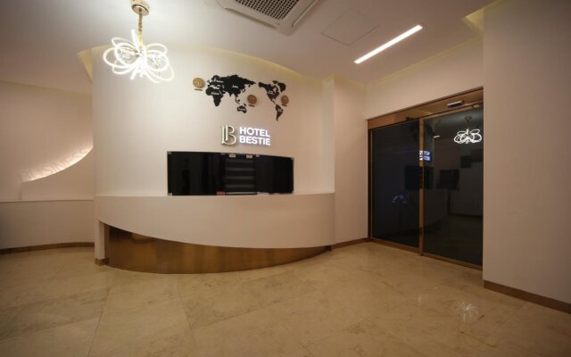 Bestie Hotel