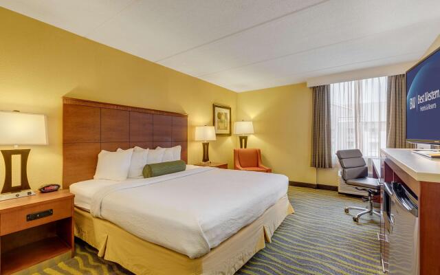 Best Western Plus Charlotte/Matthews Hotel