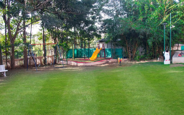 7 Apple Resort Lonavala