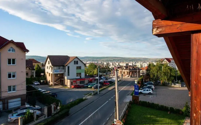 Rania Apartments