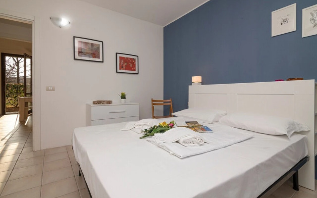 Porto Letizia Ferrara 1