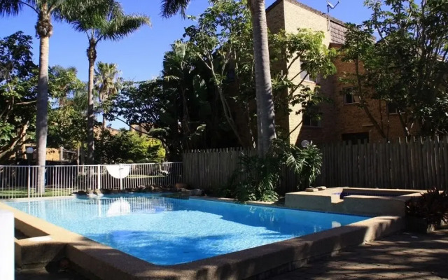 Reef Resort Apartments