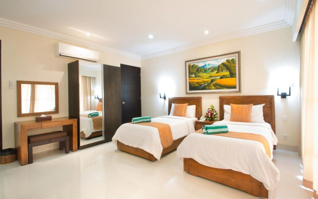 Peninsula Bay Resort