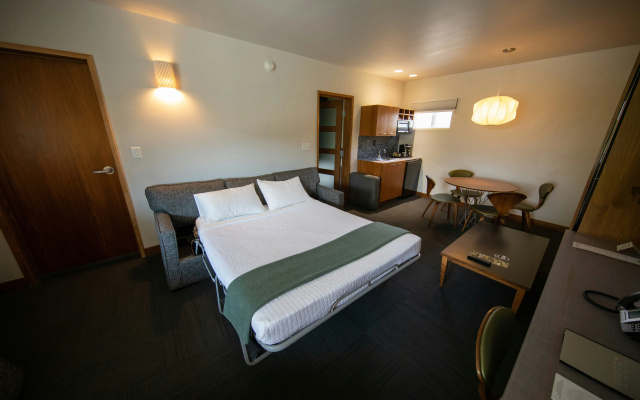Modern Hotel