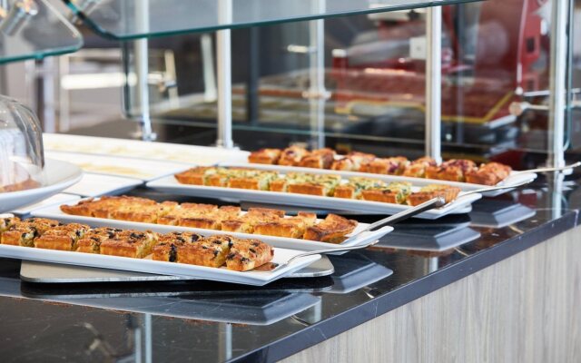 AC Hotel by Marriott Minneapolis West End