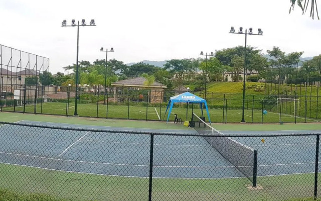 Ecusuites Suite 3 Vacacional Via Costa con Jacuzzi