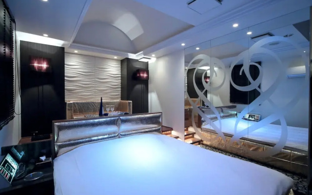 Design Hotel W Zip Club - Adults Only