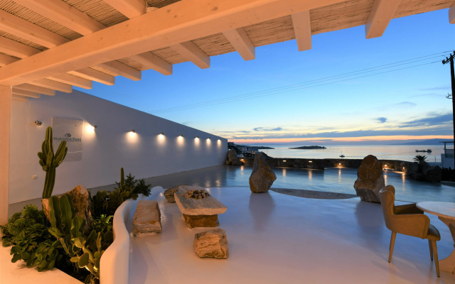 Mykonos Bay Resort & Villas
