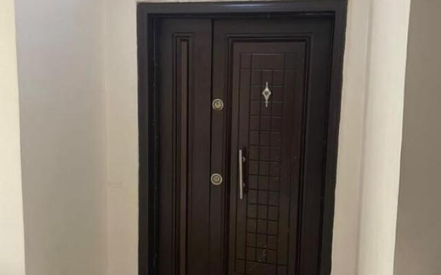 F-3 4bedroom Apartment
