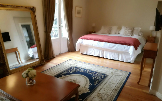 Grand Petit Casa Hotel