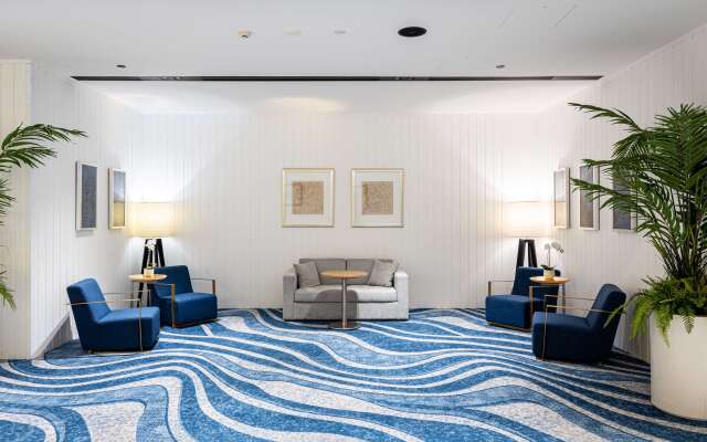 Hilton Surfers Paradise Hotel & Residences.