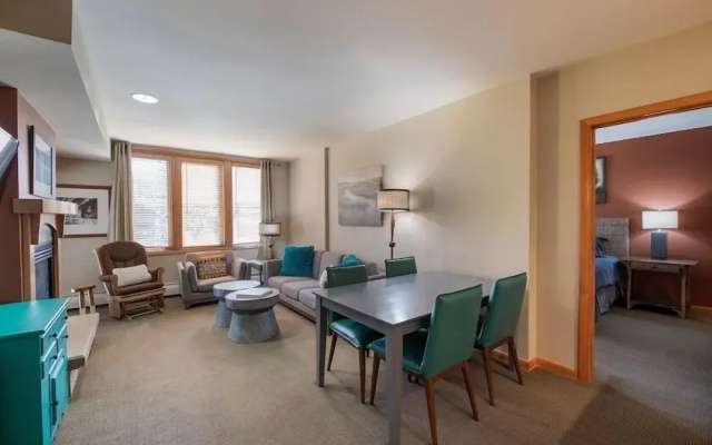 Continental Divide View Riverside Condo - Zephyr Mountain Lodge Select-Rated 2510