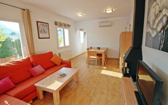 Canuta Mar 14- two story holiday home villa in Calpe