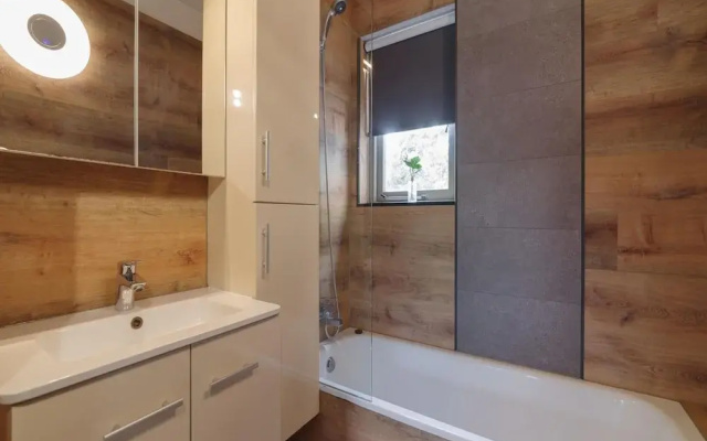 Spacious Holiday Home With Sauna Near Beach