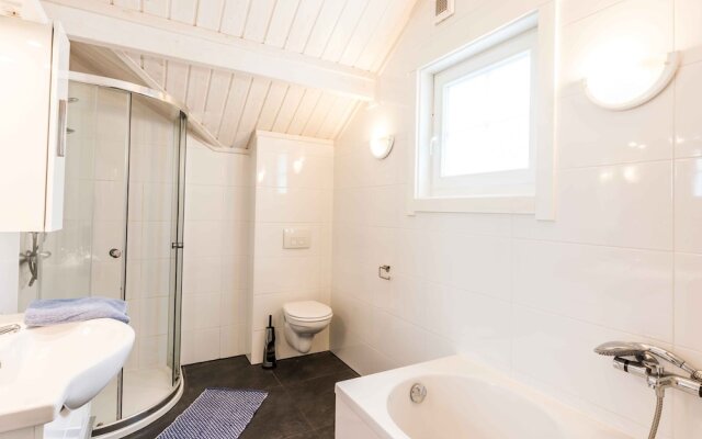 Detached Chalet in the Middle of De Veluwe