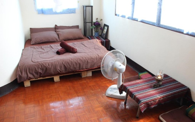 Sticky Rice Home – Guest Rooms – Chiang Mai