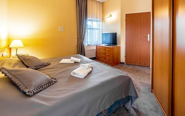 Hotel Fenix