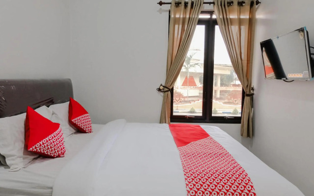 Super OYO 1038 Embun Pagi Syariah Residence