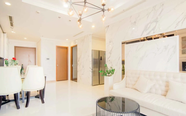 Kays Home-Vinhomes Luxury