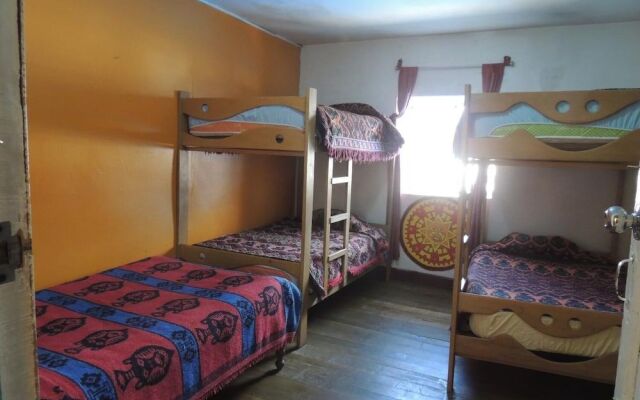 Ayni Hostel