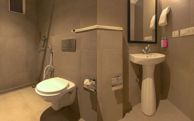 Hotel Grand Tashree