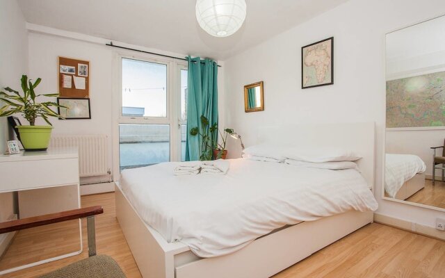 Bright 2 Bedroom Apartment In Haggerston