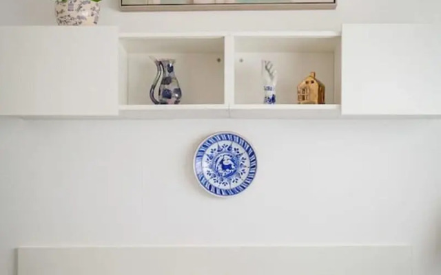 Park Lane Living! 3-bed 2-bath