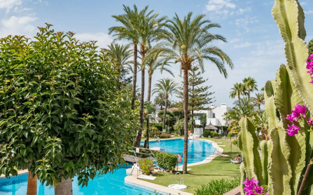 AB2-Aldea Blanca Puerto banus