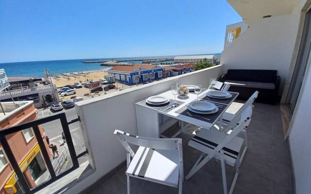 T2 Gaveto Vista Mar Frente Praia