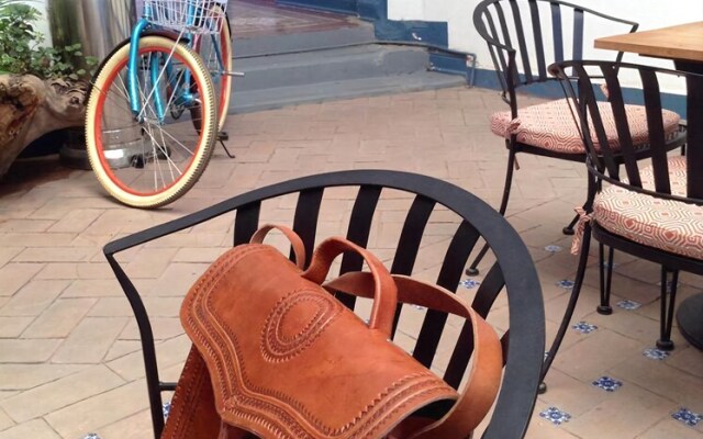 Blue Bicycle House - Hostel