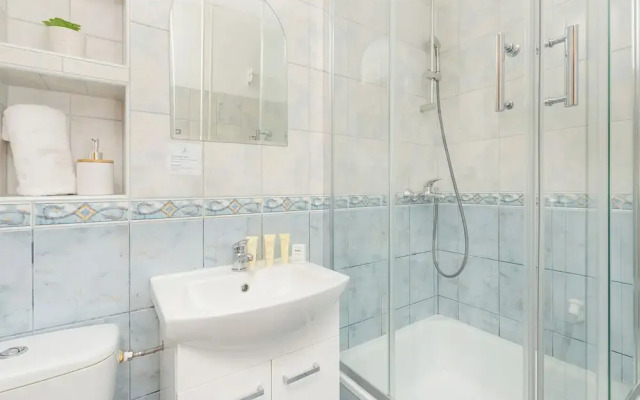 Piastowska Apartment Gdańsk by Renters