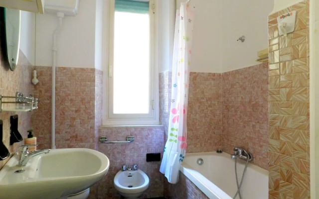 a levanto, trilocale vicino alla stazione