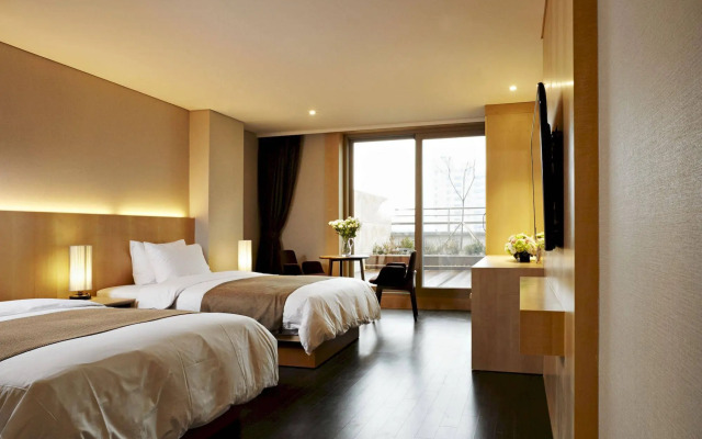 ibis Styles Ambassador Jeonju City Centre