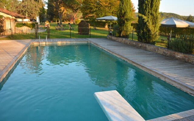 Wonderful location for weddings and parties by French château