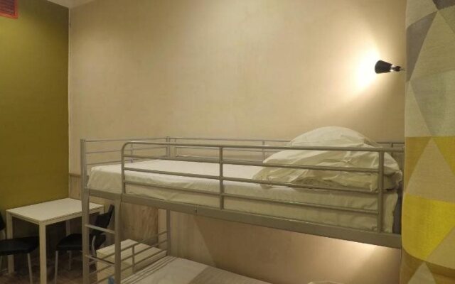 New Word St. Hostel