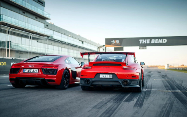 Rydges Pit Lane Hotel