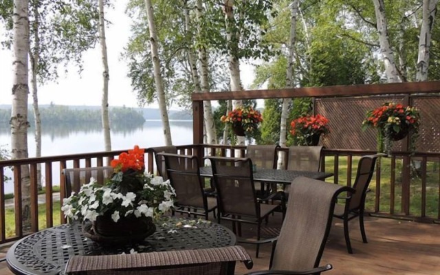 Hay Lake Lodge & Cottages