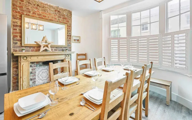 Host Stay Bedford Street
