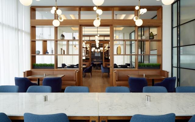 Courtyard by Marriott Montreal Midtown