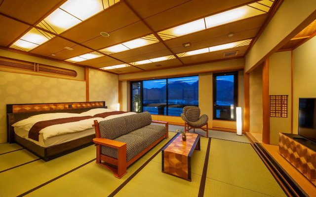 Kawaguchiya Kinosaki Riverside Hotel