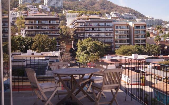 Romantic Zone The Park 2 Bedroom